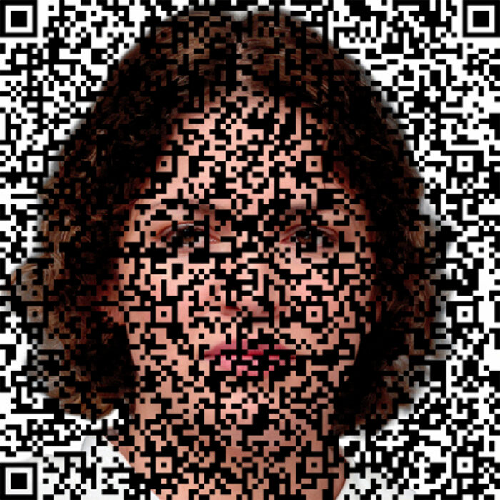 Identity - IB Djanina Slimani